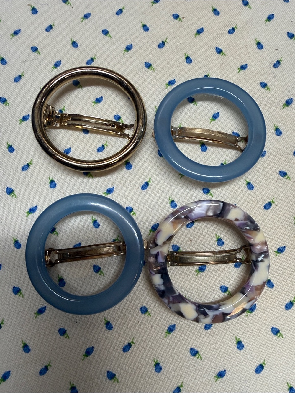 Madewell Acrylic circle Barrettes set of 4 blue gold tortoise lot - Picture 1 of 3